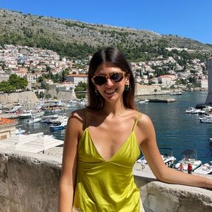 Meet your Posher, Noémie